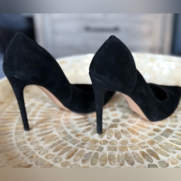 Steve Madden Black Heels - Picture 4 of 9